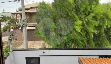 Sobrado à venda com 3 quartos, sendo 1 suíte, em Jardim Regina, Indaiatuba, SP