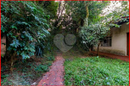Casa à venda com 4 quartos em Aclimação, São Paulo, SP