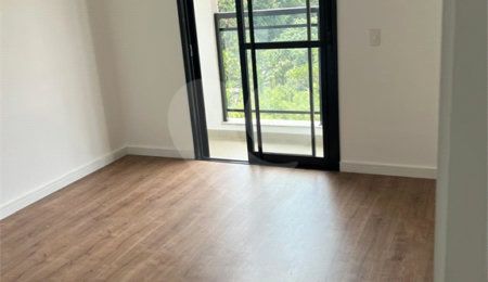 Apartamento à venda com 1 suíte em Vila Thais, Atibaia, SP