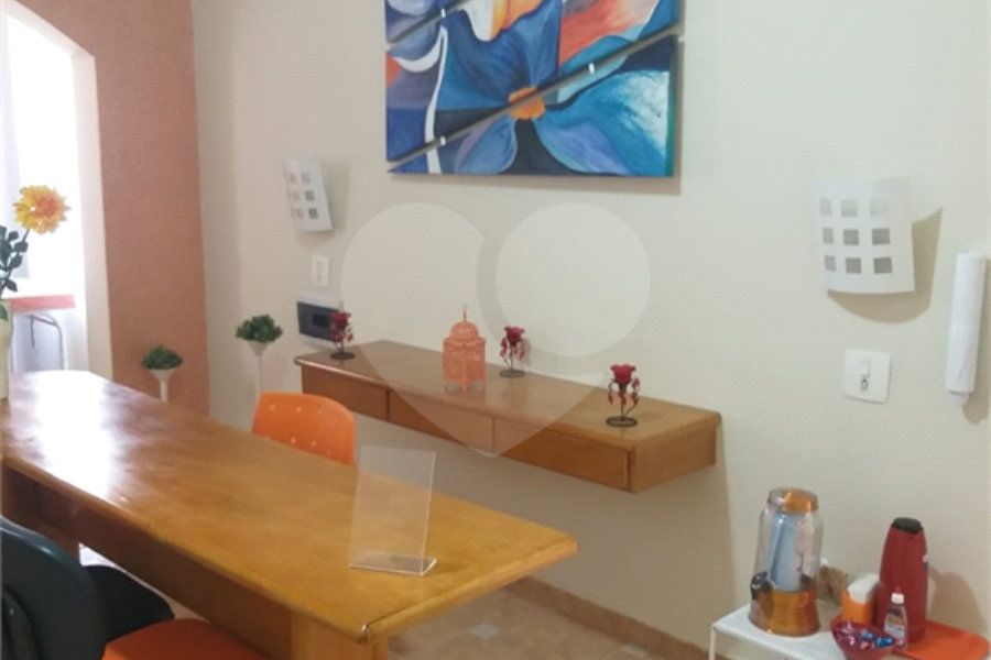 Sobrado à venda ou para alugar com 4 quartos, sendo 1 suíte,  em Santana, São Paulo, SP