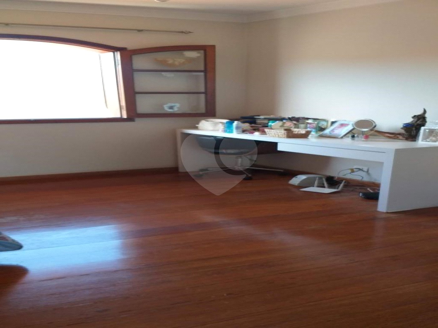 Casa à venda com 4 quartos, sendo 3 suítes,  em Jardim Bonfiglioli, São Paulo, SP
