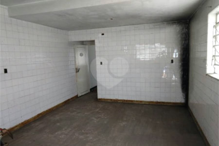 Sobrado à venda com 2 quartos em Vila Alexandria, São Paulo, SP