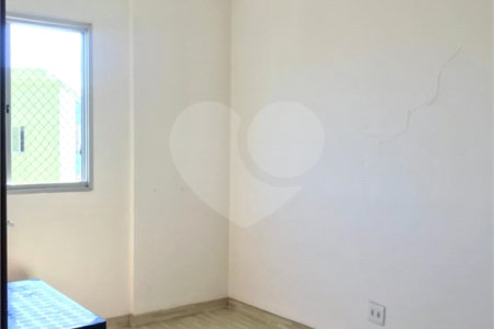 Apartamento à venda com 2 quartos em Bussocaba, Osasco, SP