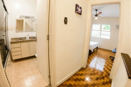 Sobrado à venda com 3 quartos, sendo 1 suíte, em Jardim das Acácias, São Paulo, SP