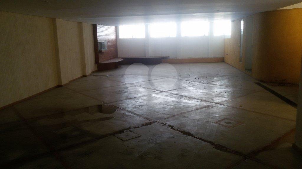 Casa à venda ou para alugar com 4 suítes no condomínio Chácara Francesa, São Paulo - SP