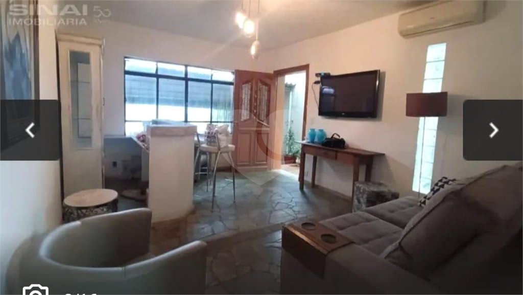 Casa à venda com 2 quartos, sendo 1 suíte,  em Barra Funda, São Paulo, SP