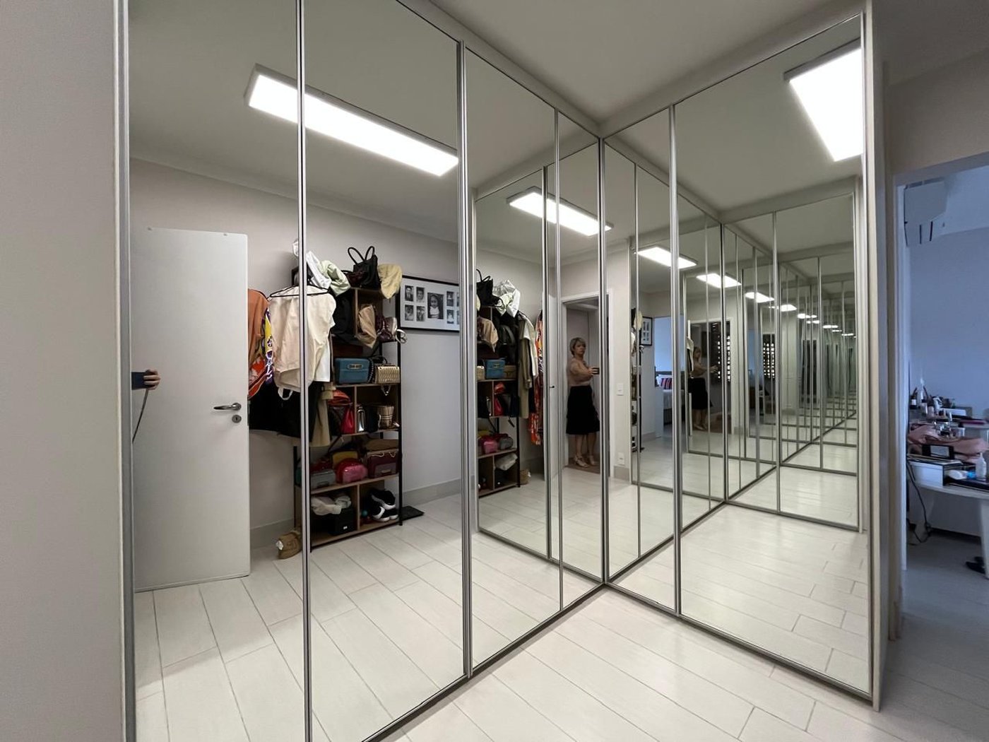 Apartamento com 3 dormitórios à venda, 189 m² por R$ 3.300.000,00 - P. Praia - Santos/SP