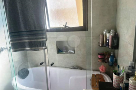 Apartamento à venda com 3 quartos, sendo 2 suítes,  em Fazenda Morumbi, São Paulo, SP