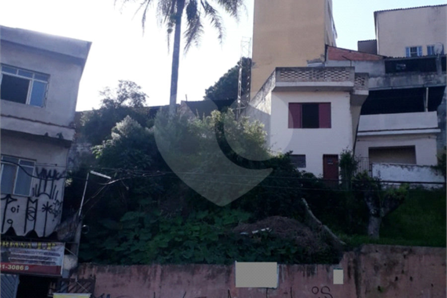 Terreno à venda em Jardim Peri, São Paulo, SP