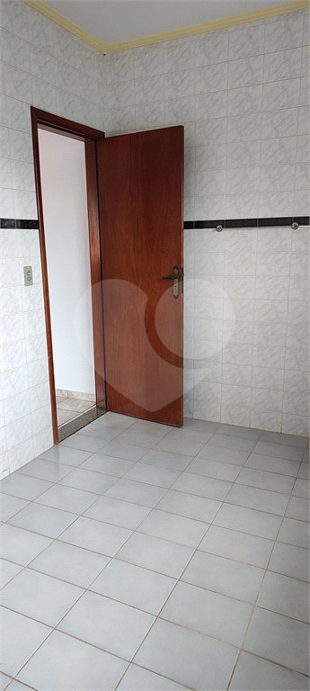 Sobrado à venda com 3 quartos, sendo 1 suíte, em Ressaca, Atibaia, SP