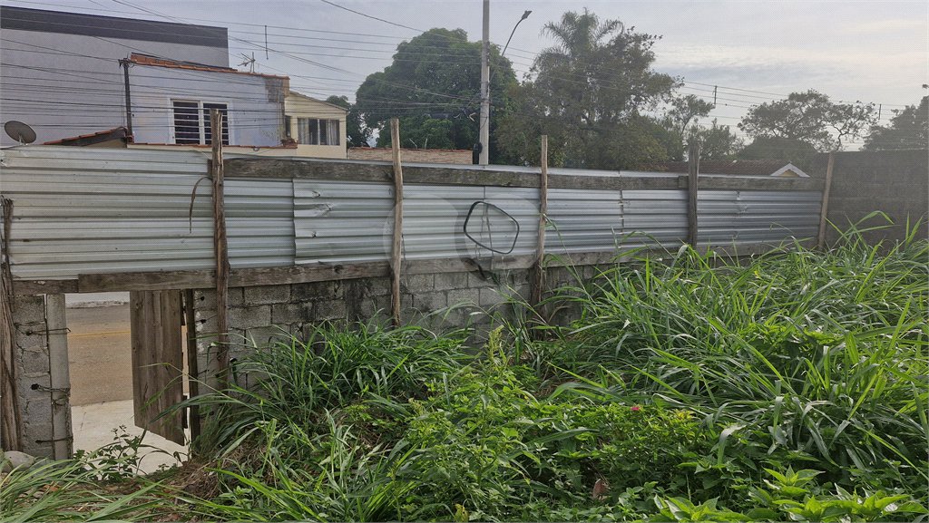 Terreno à venda com 1 suíte em Jardim Colonial, Atibaia, SP