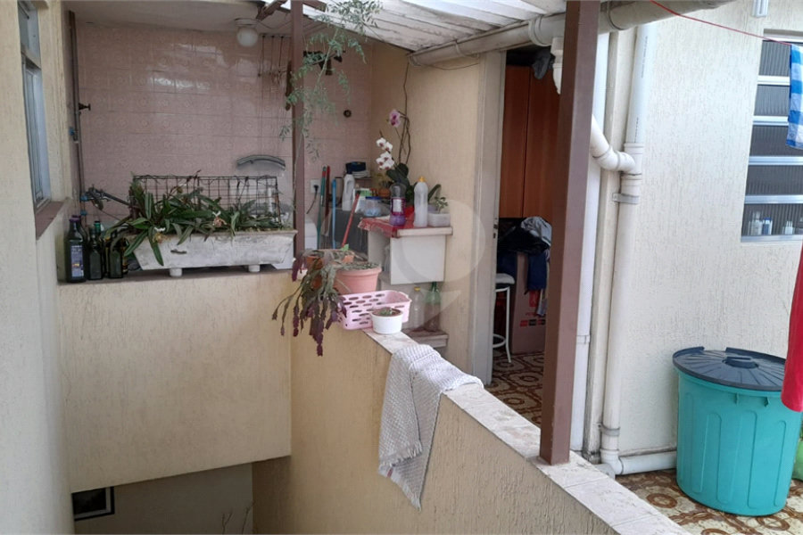 Sobrado à venda com 2 quartos em Tremembé, São Paulo, SP