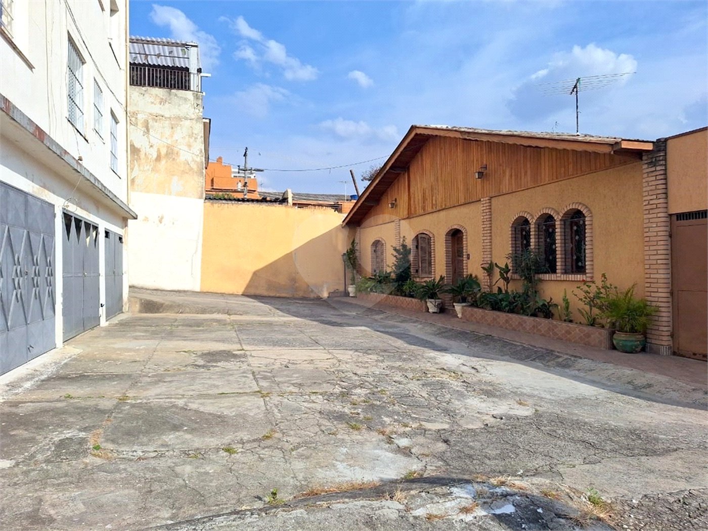 Apartamento à venda com 2 quartos em Chora Menino, São Paulo, SP