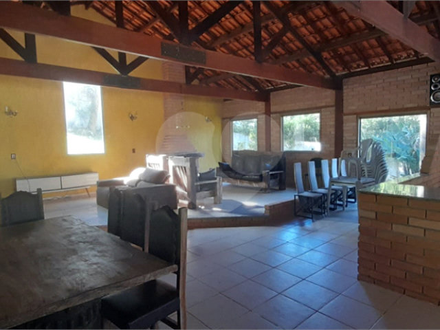 Casa à venda com 3 quartos, sendo 1 suíte,  em Roseira, Mairiporã, SP