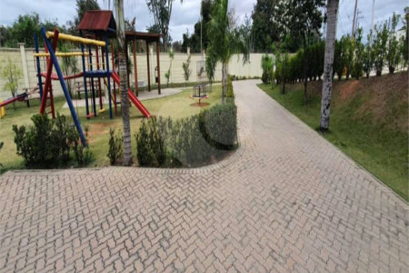 Casa à venda com 3 suítes no condomínio Portal dos Ipês, Indaiatuba - SP
