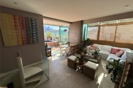 Cobertura à venda com 3 quartos, sendo 2 suítes,  em Vila Isabel, Rio de Janeiro, RJ