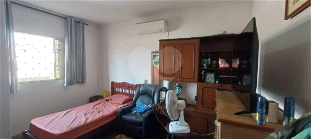 Casa à venda com 4 quartos em Vila Bossi, Louveira, SP