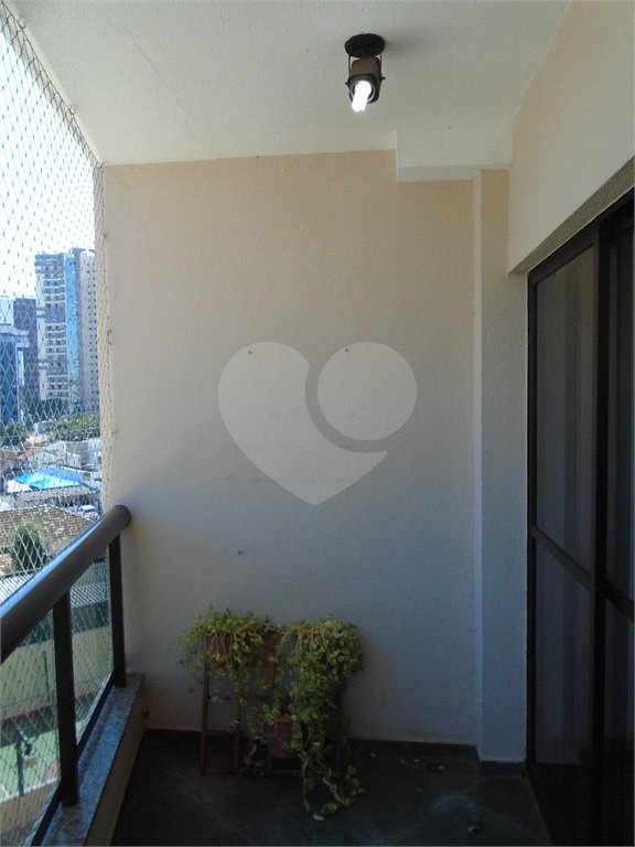 Apartamento à venda com 3 quartos, sendo 1 suíte, em Vila Oliveira, Mogi das Cruzes, SP