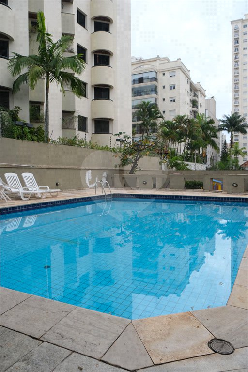 Apartamento à venda com 3 quartos, sendo 1 suíte,  em Brooklin Paulista, São Paulo, SP
