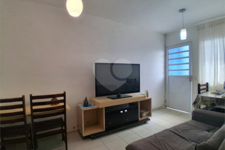 Casa à venda com 2 quartos em Chácara Barro Branco, Itapetininga, SP