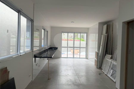 Casa à venda com 3 quartos, sendo 1 suíte, em Alto da Boa Vista, São Paulo, SP