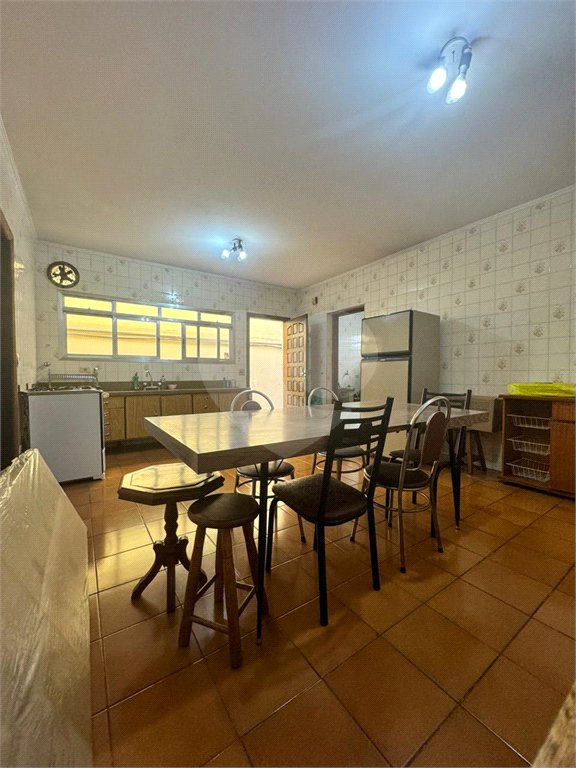 Sobrado à venda com 5 quartos, sendo 1 suíte, em Vila Medeiros, São Paulo, SP