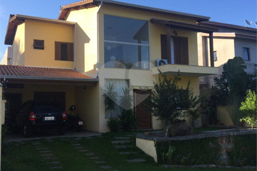 Sobrado à venda com 3 quartos, sendo 1 suíte, em Jardim Peri, São Paulo, SP