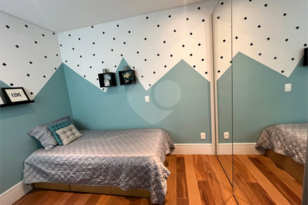 Apartamento à venda com 3 suítes em Santa Teresinha, São Paulo, SP