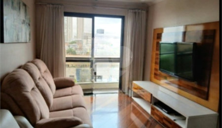 Apartamento à venda com 3 quartos, sendo 1 suíte,  em Mooca, São Paulo, SP