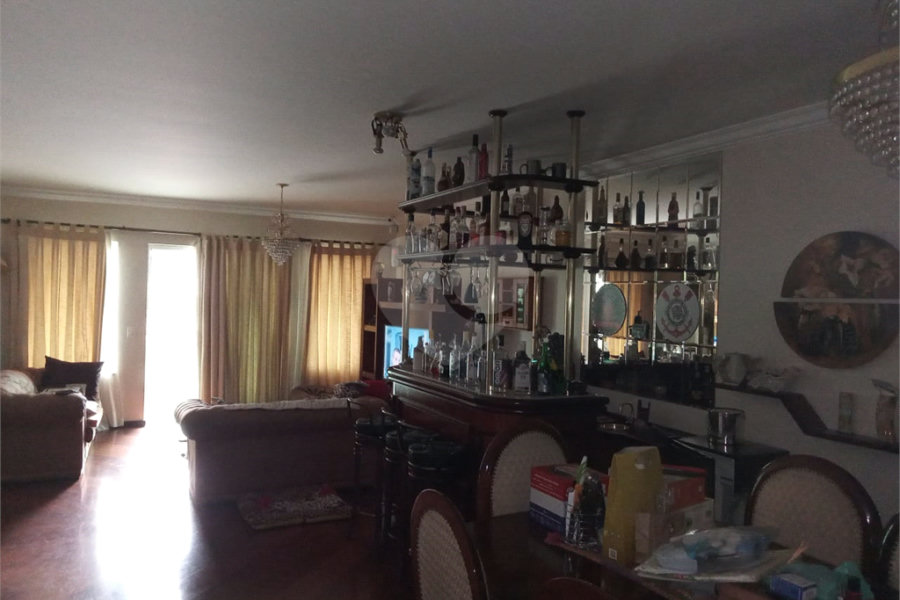 Casa Térrea à venda com 4 suítes em Tremembé, São Paulo, SP