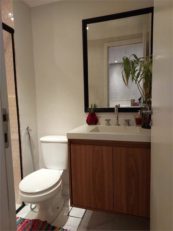 Apartamento à venda com 2 suítes em Vila Andrade, São Paulo, SP