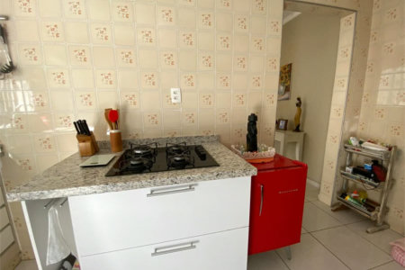Sobrado à venda com 3 quartos, sendo 1 suíte, em Vila Ipojuca, São Paulo, SP