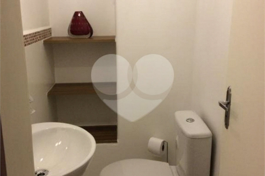 Apartamento à venda com 4 quartos, sendo 2 suítes, em Consolação, São Paulo, SP