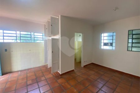 Casa à venda com 3 quartos em Jardim do Carmo, Araraquara, SP