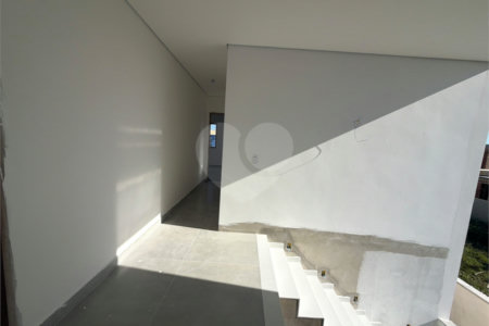 Casa em condomínio à venda com 4 quartos, sendo 3 suítes, em Ogiva, Cabo Frio, RJ