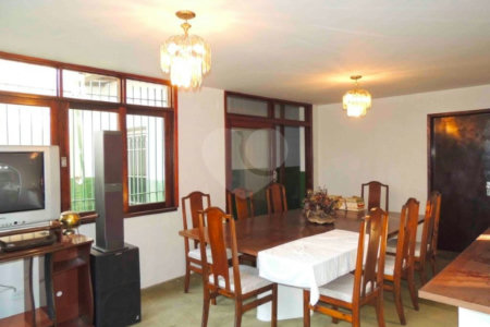 Casa de Vila à venda com 4 quartos, sendo 2 suítes, em Jardim dos Estados, São Paulo, SP