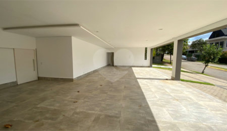 Casa à venda com 4 suítes no condomínio Portal Horizonte, Bragança Paulista - SP