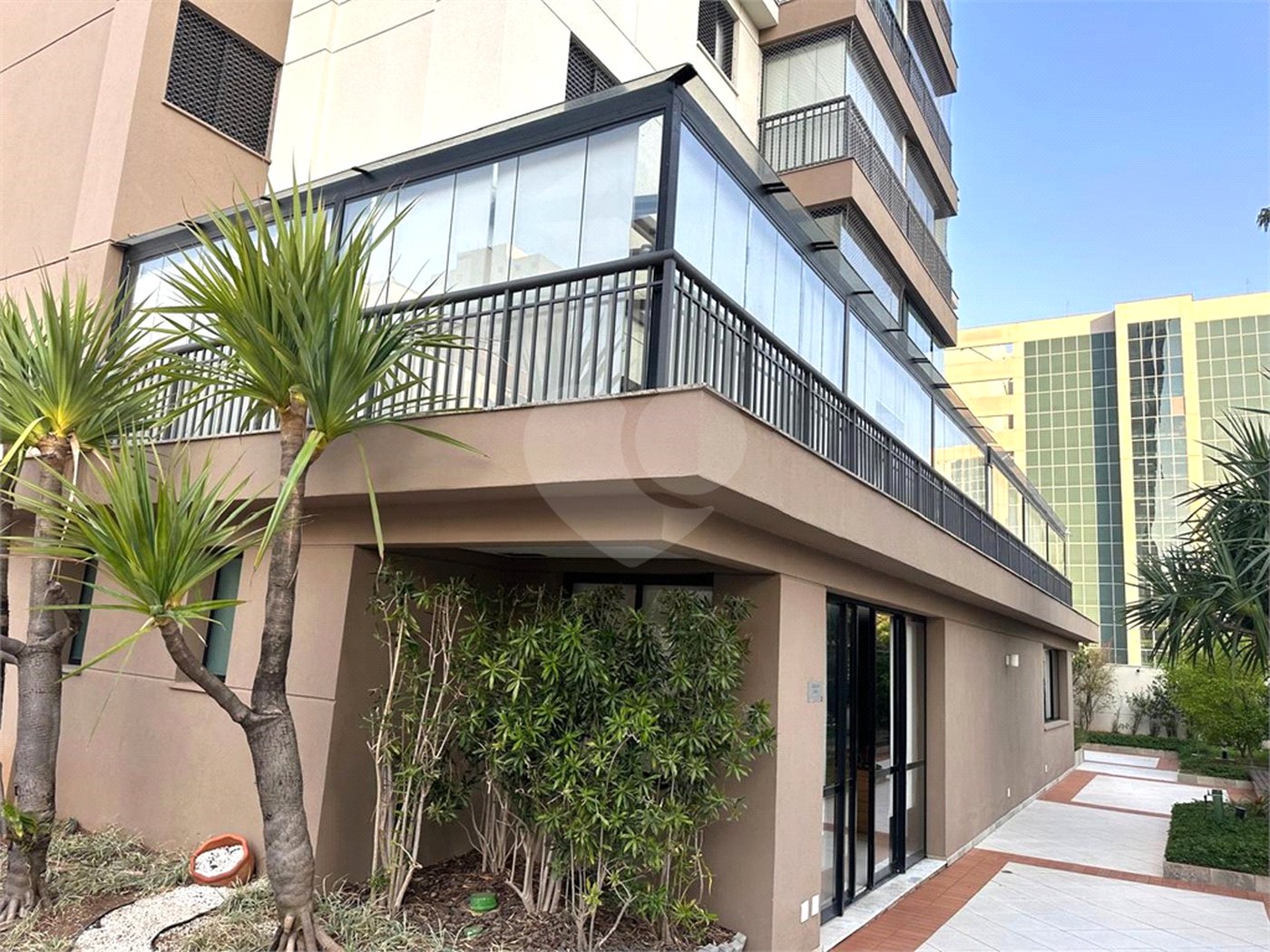 Apartamento à venda com 3 quartos, sendo 1 suíte,  em Vila Prudente, São Paulo, SP