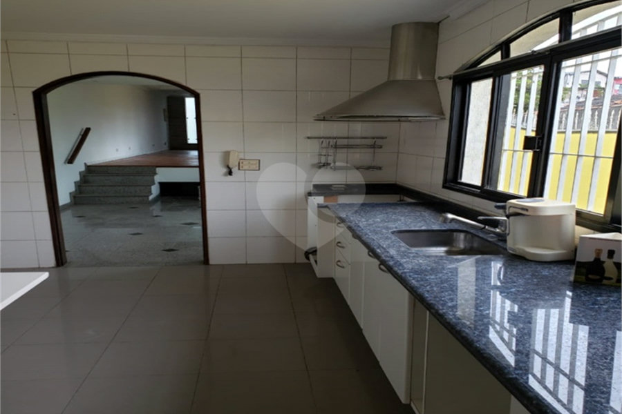 Sobrado à venda com 3 quartos, sendo 1 suíte,  em Vila Maria, São Paulo, SP