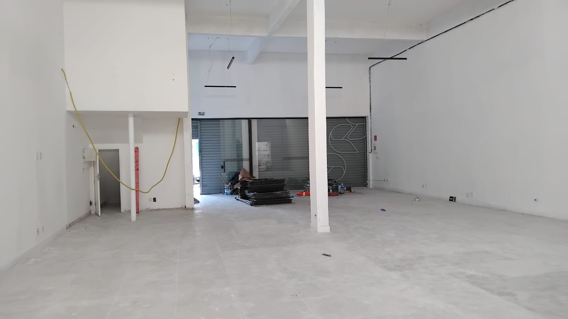 Loja-Salão, 250 m² - Foto 2