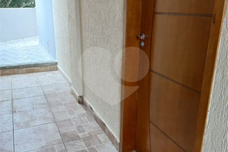 Excelente apartamento à venda, 2 quartos, ao lado do metrô Guilhermina-Esperança