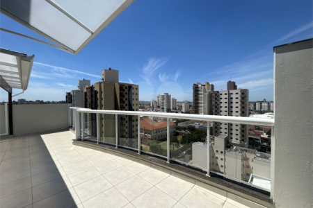 Cobertura de Alto Padrão no Centro de São Carlos – Sofisticação, Espaço e Conforto!