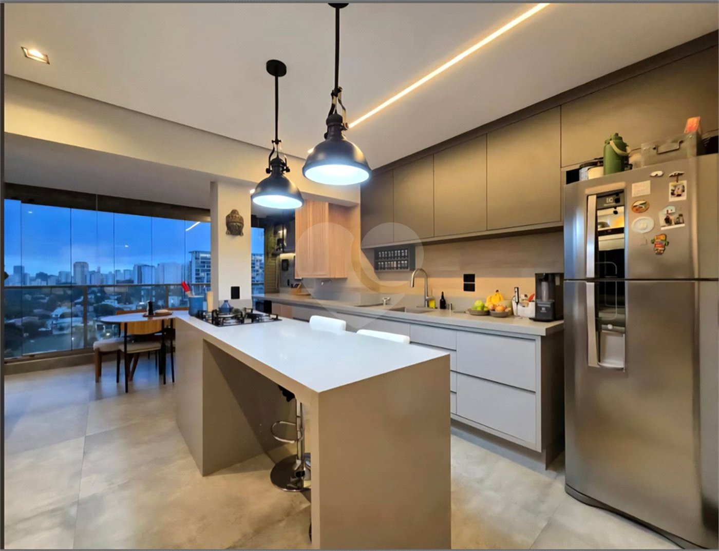 Apartamento à venda com 1 suíte em Indianópolis, São Paulo, SP