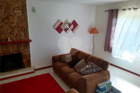 Casa à venda com 3 quartos, sendo 1 suíte, em Gabriel Piza, São Roque, SP