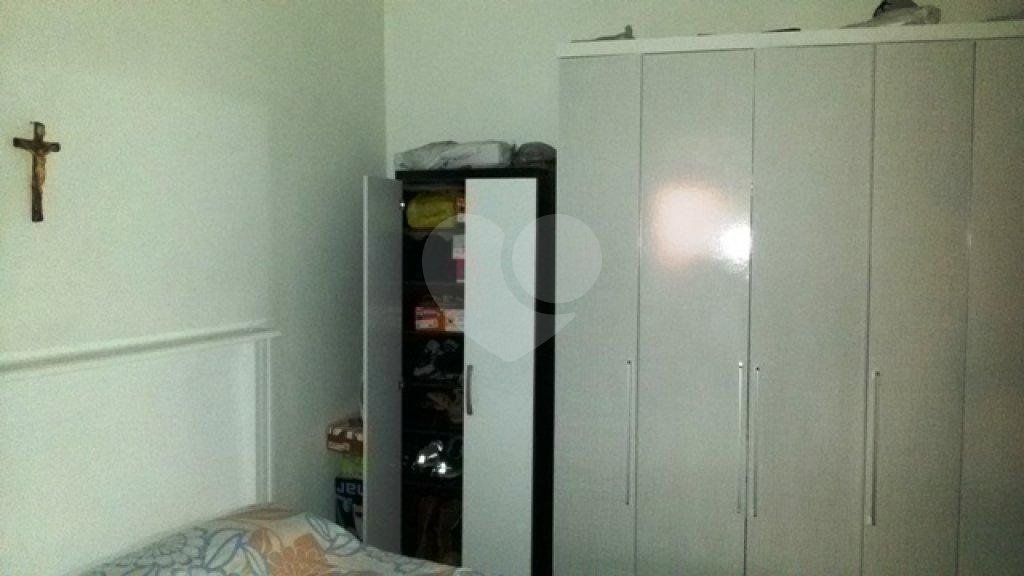 Sobrado à venda com 2 quartos em Tremembé, São Paulo, SP