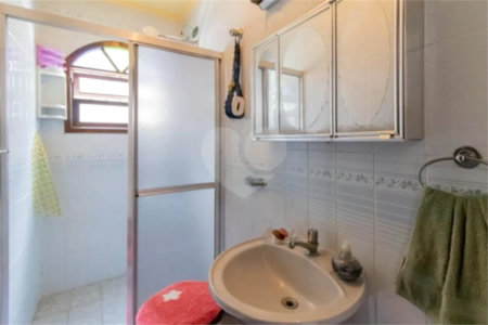 Casa à venda com 3 quartos, sendo 2 suítes,  em Jardim Santa Mena, Guarulhos, SP