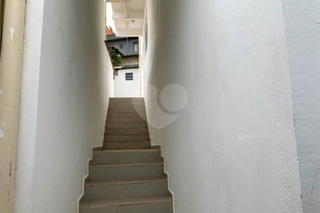 Sobrado à venda com 3 quartos, sendo 2 suítes, em Vila Granada, Mairinque, SP