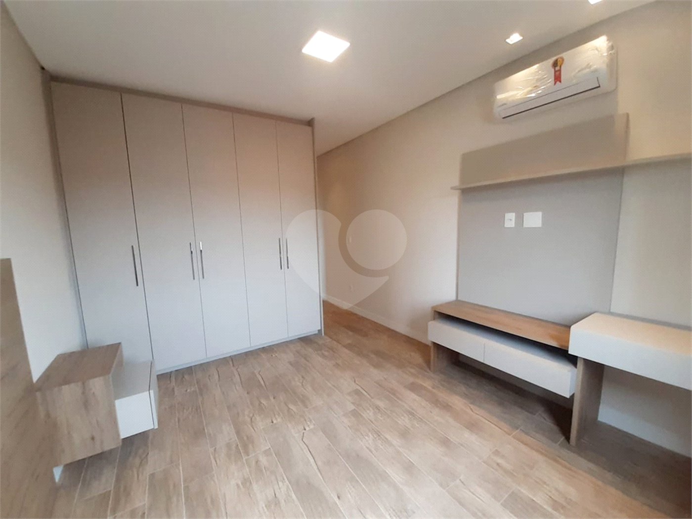 Apartamento para alugar com 3 suítes no Centro, Indaiatuba, SP