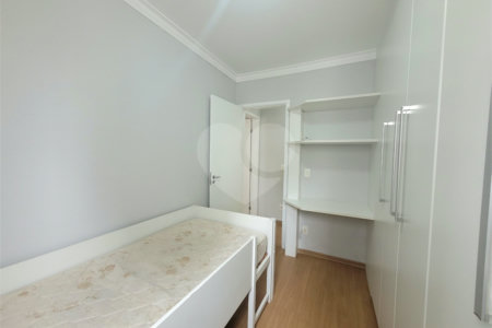 Apartamento para alugar com 2 quartos em Vila Anastácio, São Paulo, SP