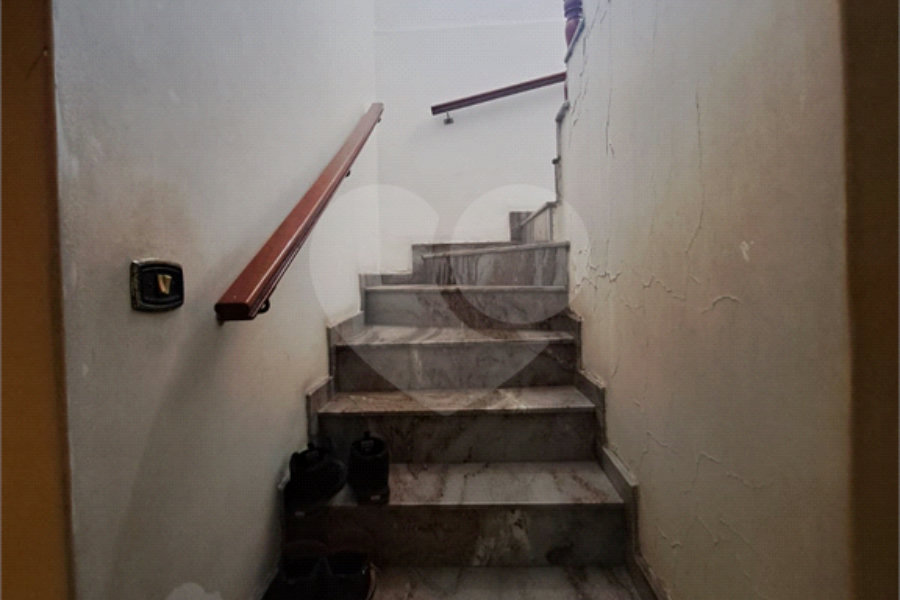 Sobrado à venda com 3 quartos em Vila Sabrina, São Paulo, SP